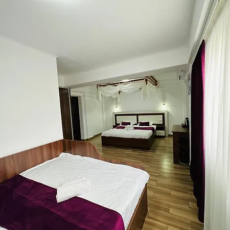 ゲストハウス Casa Barina