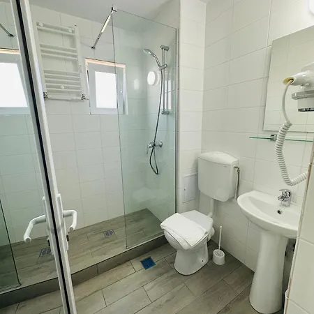 ゲストハウス Casa Barina